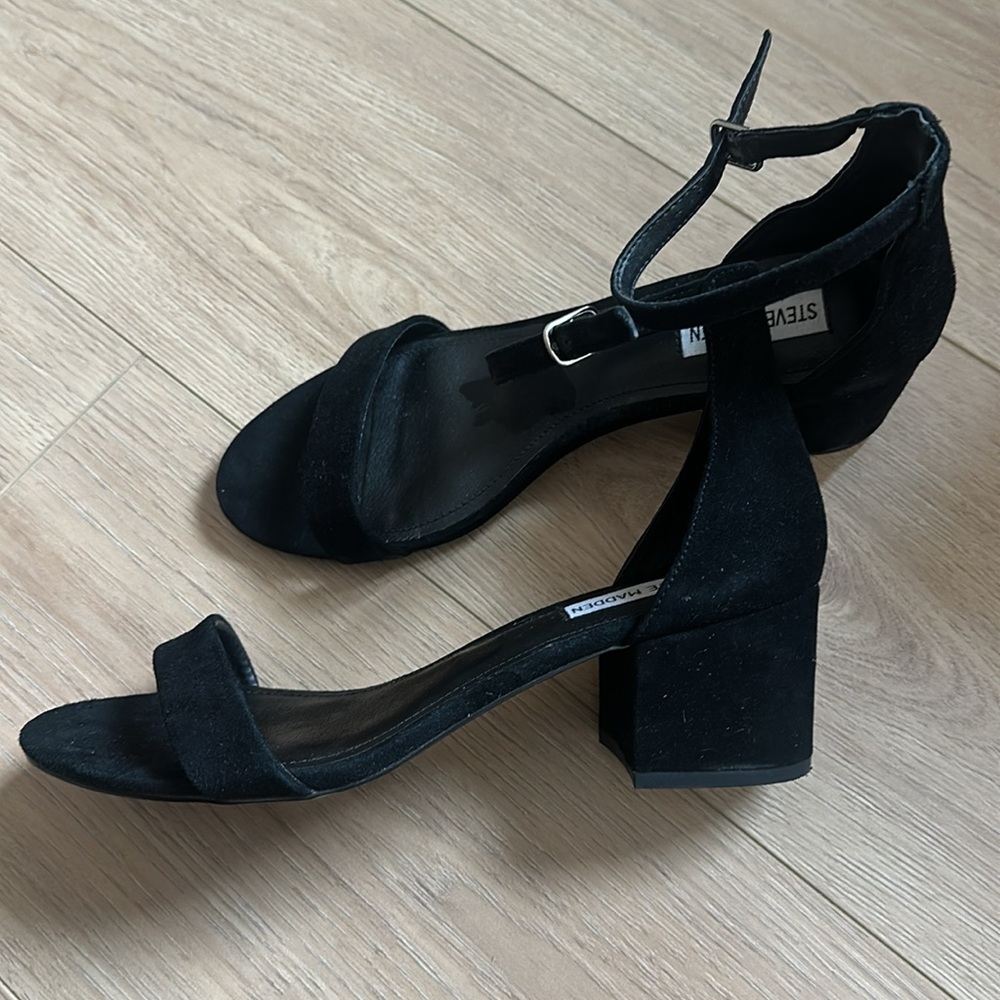 Steve Madden block heel- black suede - Picture 1 of 4